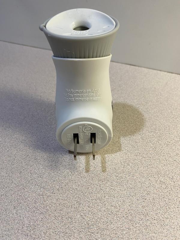 The back of the Air Wick Warmer