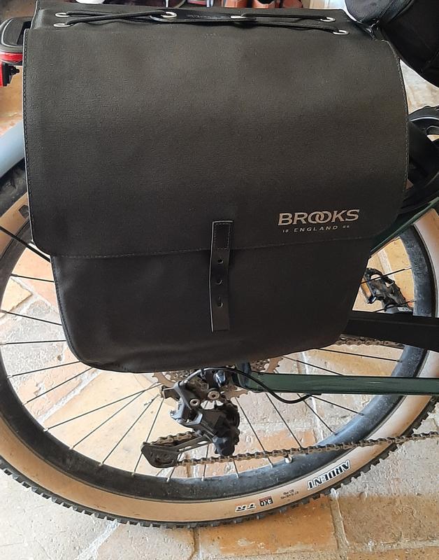 Brooks Brick Lane Roll Up Panniers Black Alltricks