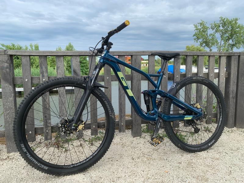 Gt bicycles 2021 gt online sensor sport mountain bike