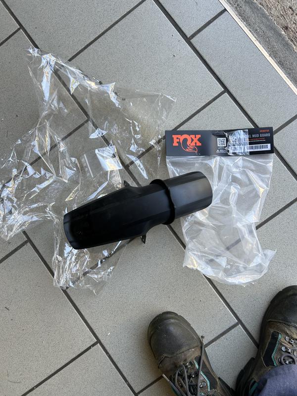 Garde-boue Avant (parafango) FOX XL Pour Fourche 36/38 Mm (à Partir De 2021) - Référence 803-01-751 - Neuf Sous Emballage