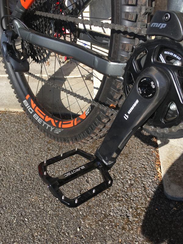 Tapas de pedal Burgtec para pedales Penthouse MK5 - Black Mountain