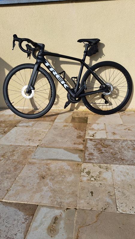【美品】TREK EMONDA SL6 DISC 105 Di2 サイズ52 美品】TREK EMONDA SL6 DISC 105 Di2 サイズ52