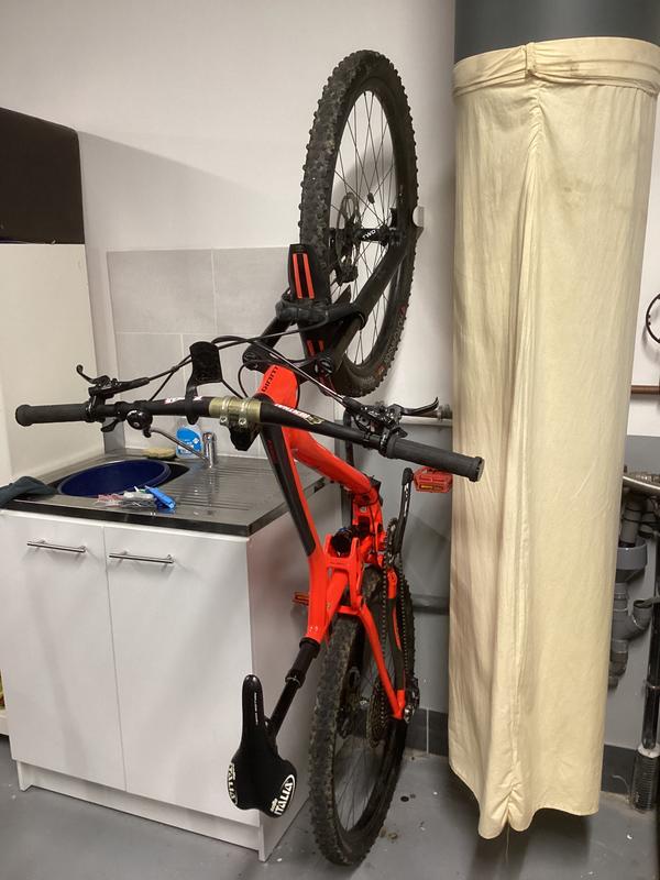 Hornit Clug MTB Wall Mount Bike Rack (44-57mm White