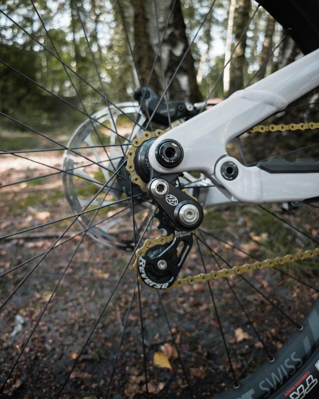 Tendeur de chaîne à vitesse unique, stabilisateur de chaîne de vélo pliable en alliage d'aluminium pour vélo pliable à vitesse unique (noir