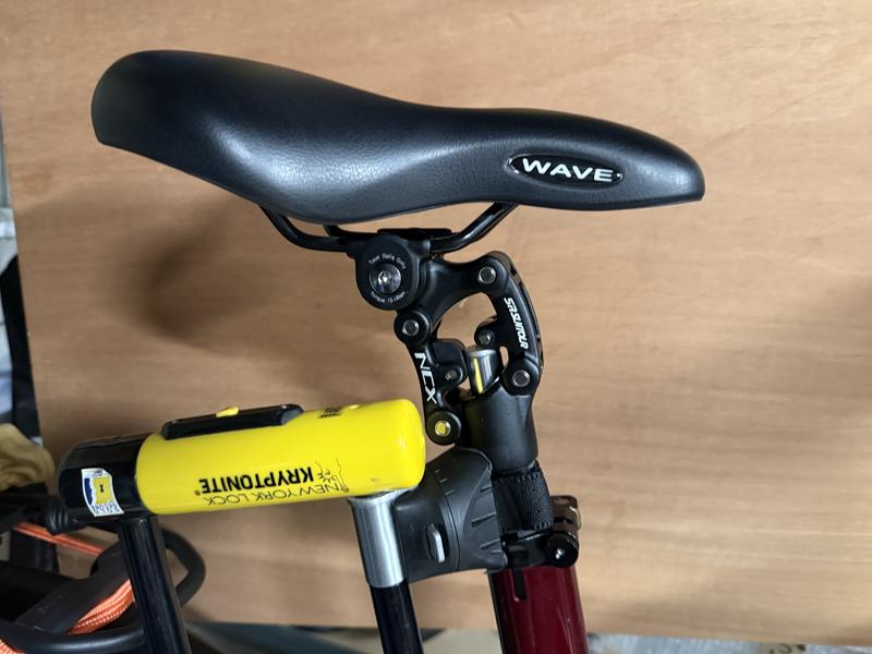sattelsttze gefedert e-bike ComfortSet  Fahrradsattel & Sattelsttze mit Federung
