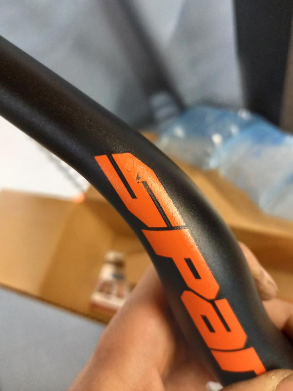 Guidon VTT Spank Spike 800 Mm Noir - Alliage, Diamètre De Serrage 31.8mm, Hauteur 50mm, Neuf