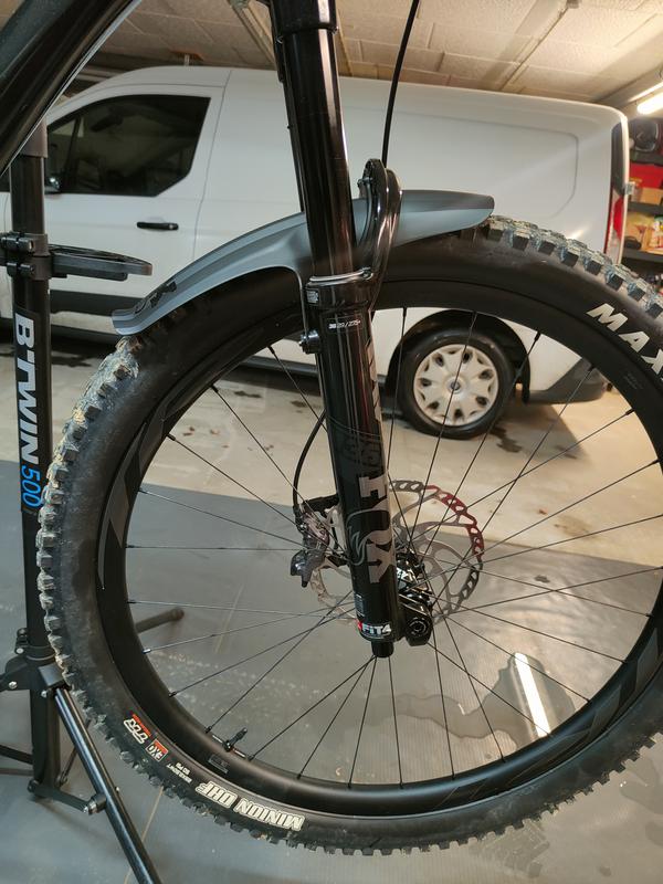 Garde Boue Avant Fox Racing Shox 36/38 XL Noir Alltricks.fr
