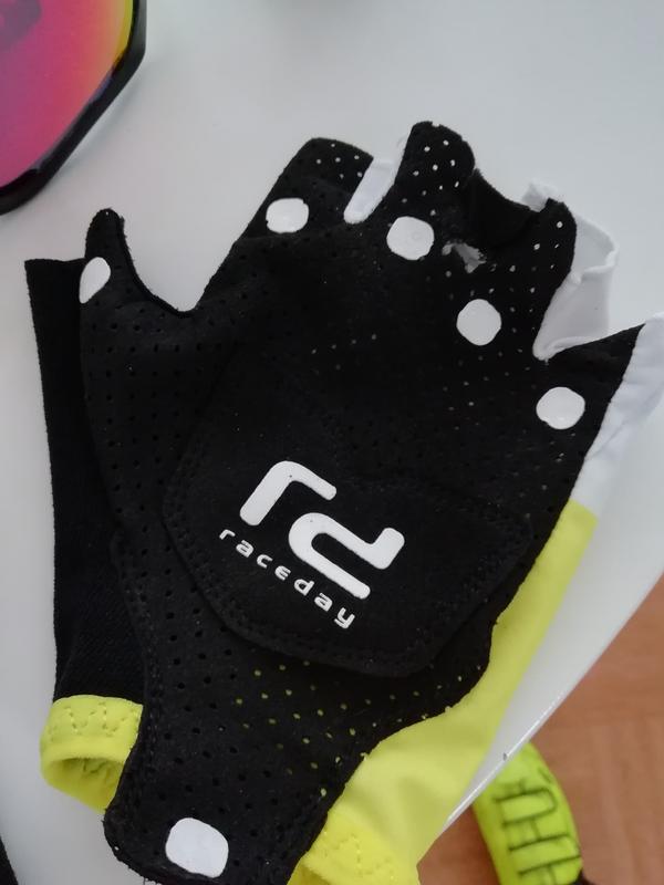 poc raceday gloves