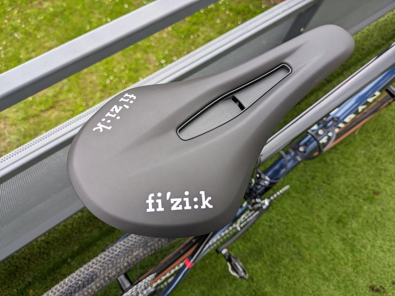 FIZIK Vento Argo X5 Saddle Black | Alltricks.com
