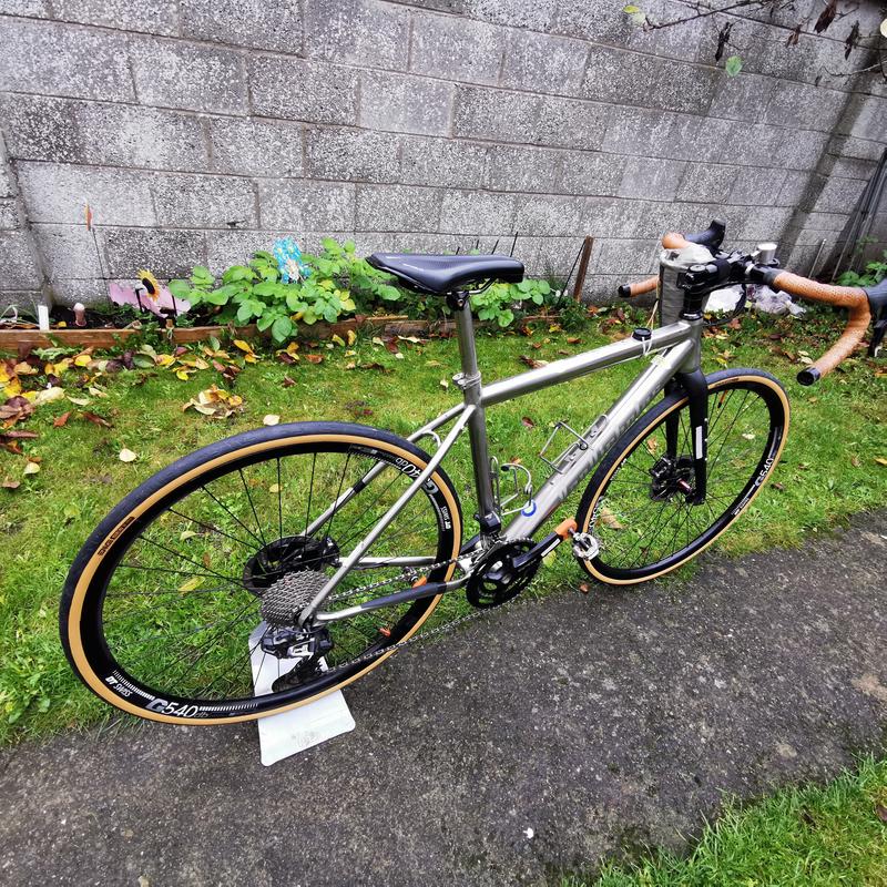 ENVE SESROADTIRE 700×27mm SES Road Tire – ENVE Composites USA