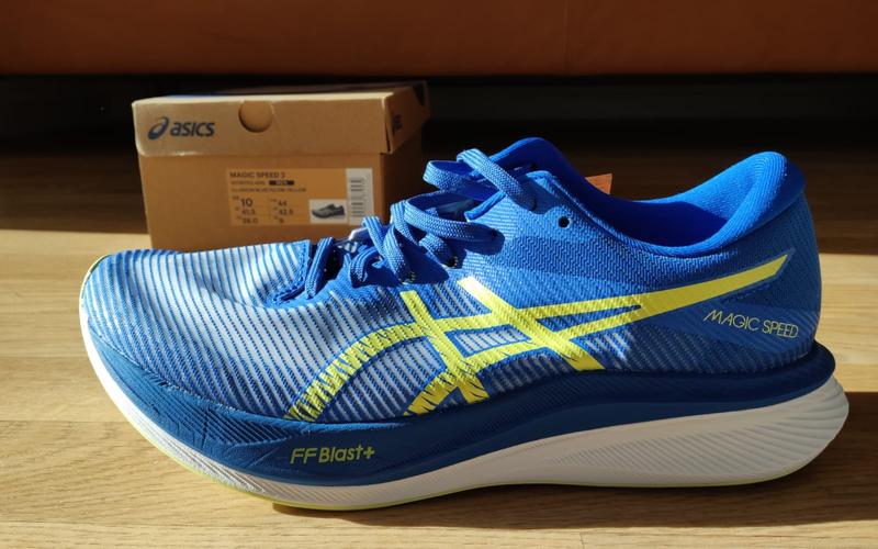 ASICS MAGIC SPEED 3 