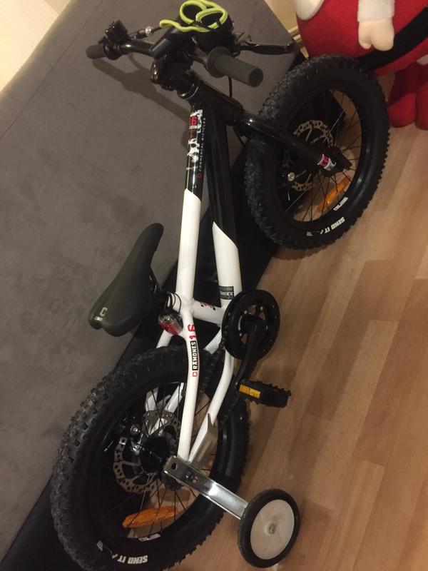 Commencal 2024 ramones 1