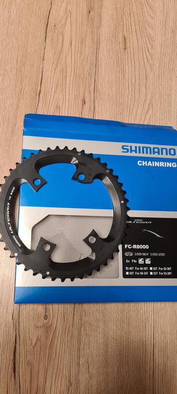Plateau 36 dents route diamètre 110 intérieur gris origine ultegra 6800