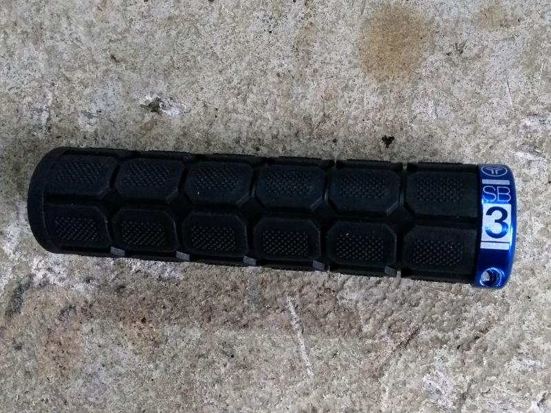 SB3 Grips BIG One - Impugnature Bici In Gomma Morbida, Grande Comfort, Lock-on, Vari Colori