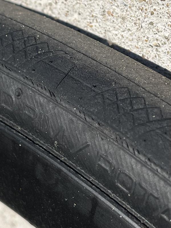 Vittoria Copertone Zaffiro Pro V 700x30 Graphene 2.0 - La Tua Corsa è Sicura E Veloce