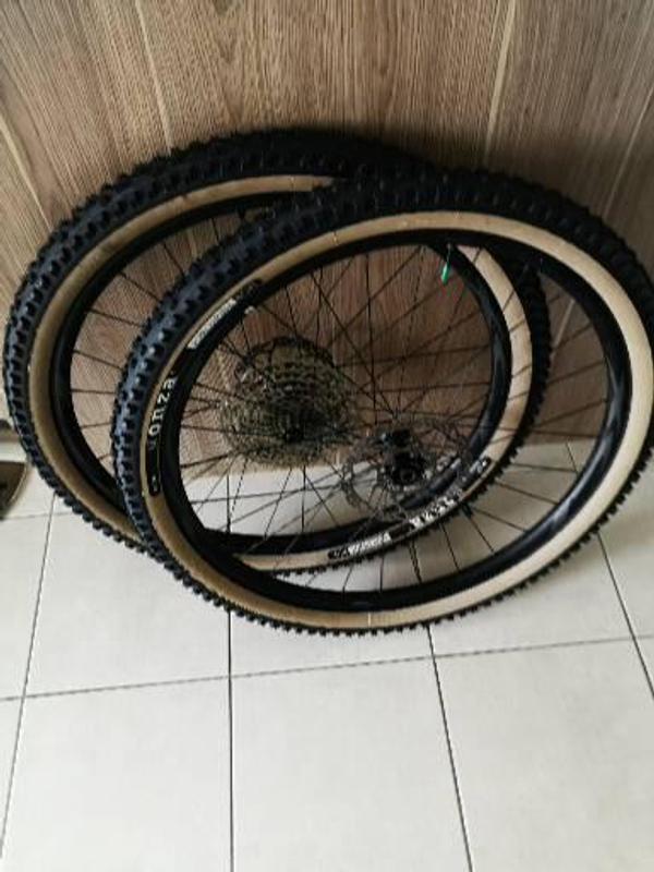 Onza Porcupine 27.5'' MTB Tire Tubeless Ready Foldable TRC