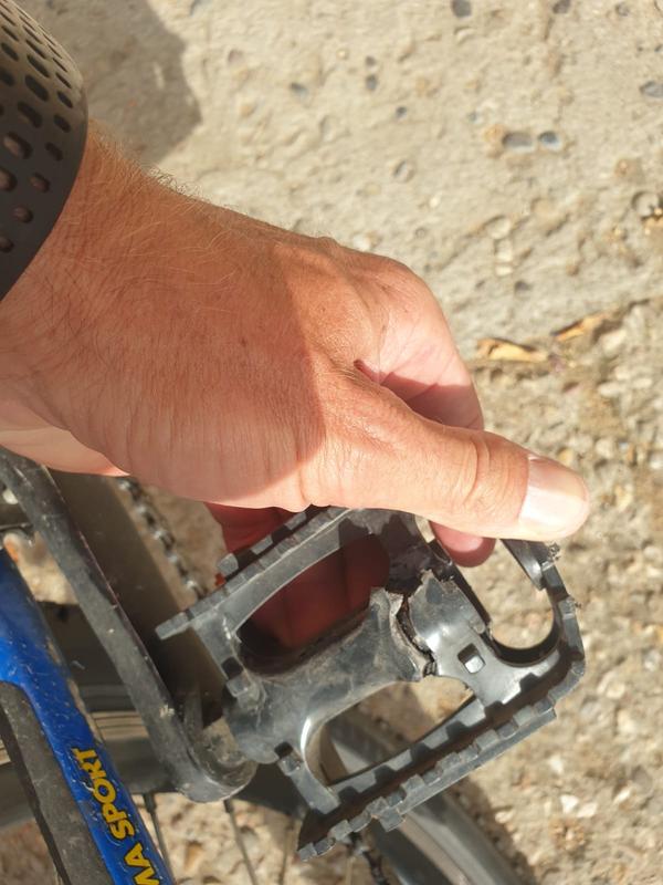 Pédales plates vélo vtt 900 aluminium noire ROCKRIDER