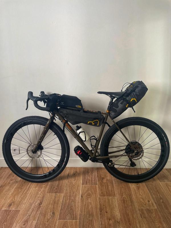 Sacoche De Selle Apidura Expedition 14L – NEUF – Bikepacking VTT Gravel – Multicolore