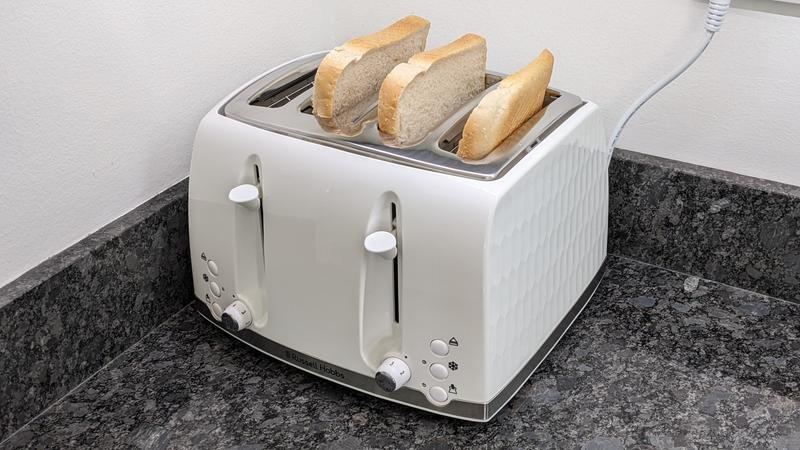 Russell Hobbs Honeycomb 4 Slice White Plastic Toaster - 26070