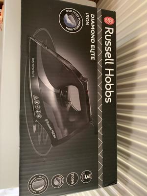 Russell hobbs 27000 diamond store elite steam iron