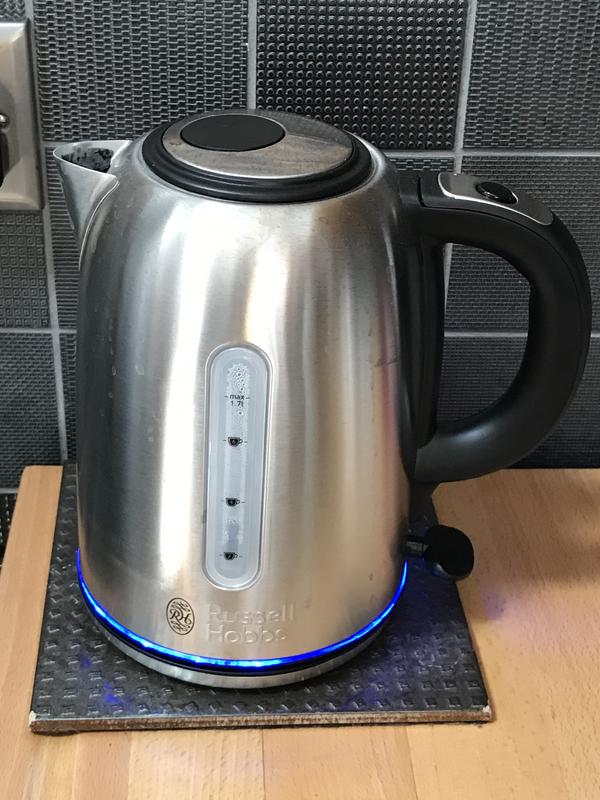 Russell Hobbs Jug Kettle Quiet Boil (stainless steel) - E B Marsh & Son Ltd