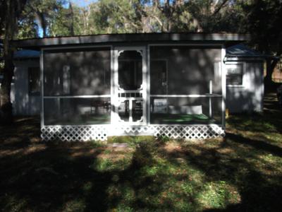 Screened Porch on lakeside.