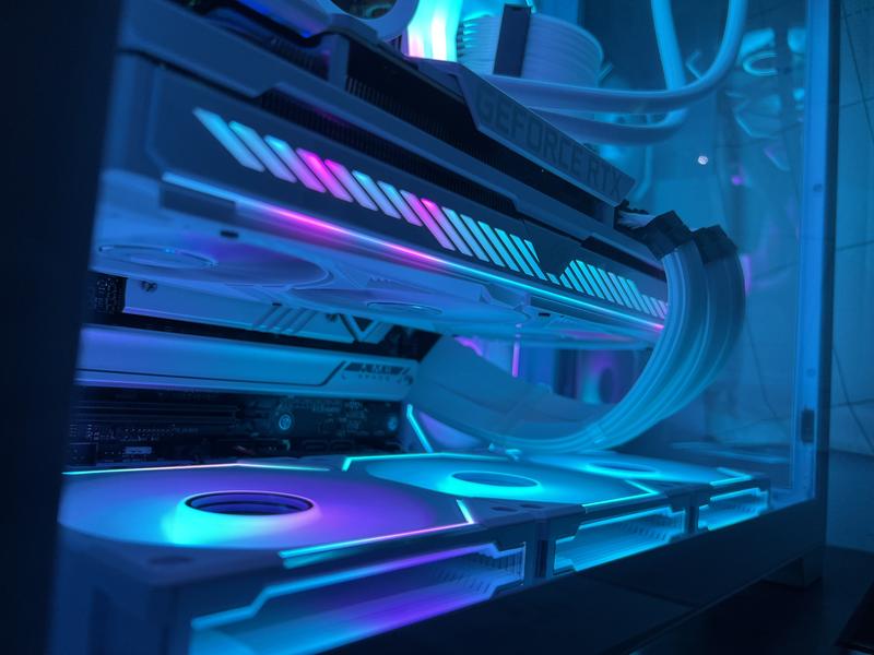 ROG Strix GeForce RTX 3090 White OC Edition 24GB GDDR6X