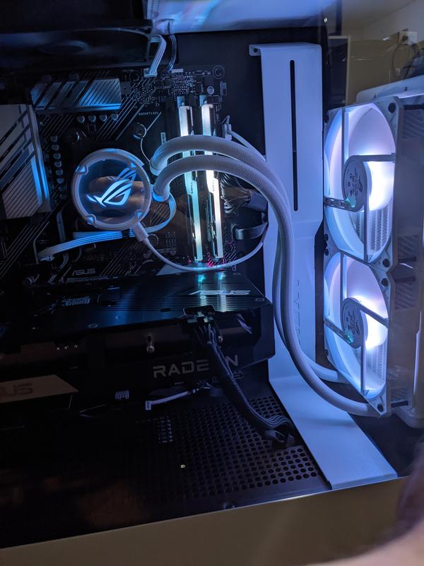 ROG Strix LC 240 RGB White Edition | Cooling | ROG United States