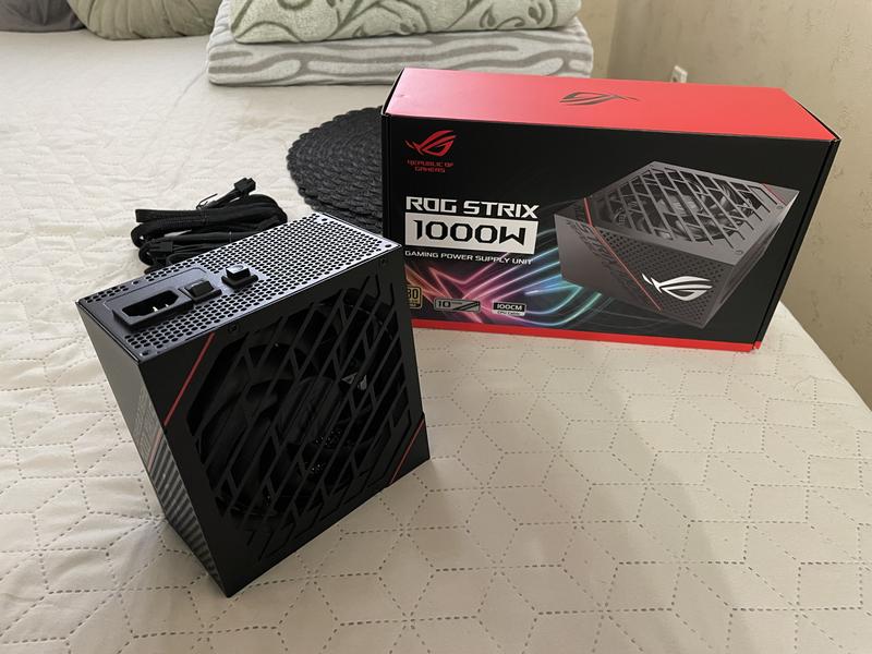 ASUS ROG-STRIX-1000G