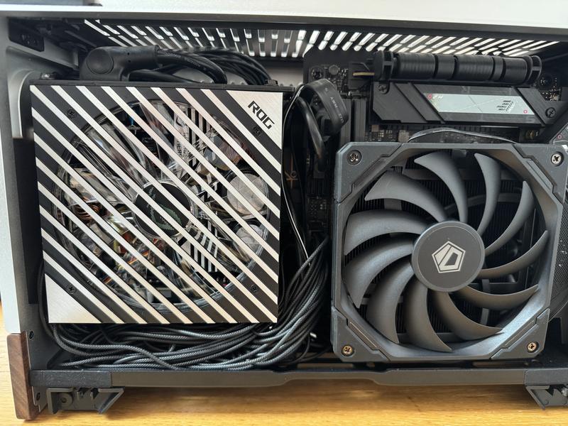 Alimentation PC Asus ROG Loki SFX-L 850W Platine – Noire – Modulaire – Garantie 10 Ans