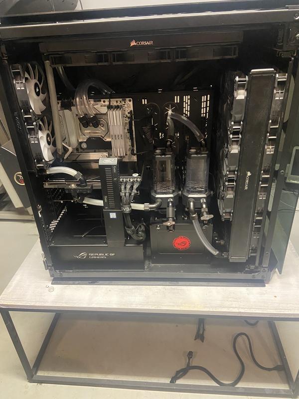 ROG Strix GeForce RTX™ 3080 V2 OC Edition 10GB GDDR6X ROG Strix GeForce RTX™ 3080 V2 OC Edition 10GB GDDR6X