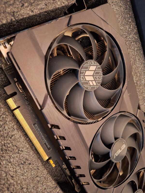 TUF Gaming GeForce RTX™ 3080 V2 OC Edition 10GB GDDR6X TUF Gaming GeForce RTX™ 3080 V2 OC Edition 10GB GDDR6X