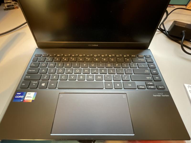 Zenbook 13 UX325 (11th Gen Intel)|Laptops For Home|ASUS USA Zenbook 13 UX325 (11th Gen Intel)|Laptops For Home|ASUS USA