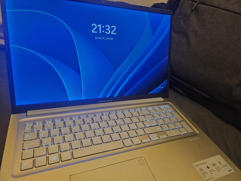 ASUS Vivobook 17 (X1704)｜Laptops For Home｜ASUS Canada