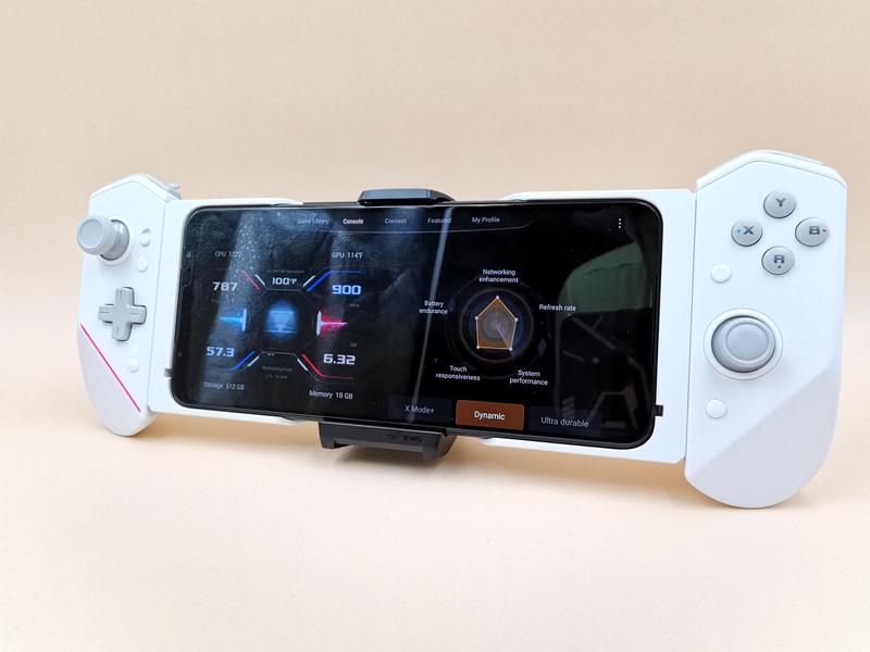 ROG Kunai 3 Gamepad Moonlight White for ROG Phone 6 | Controllers 