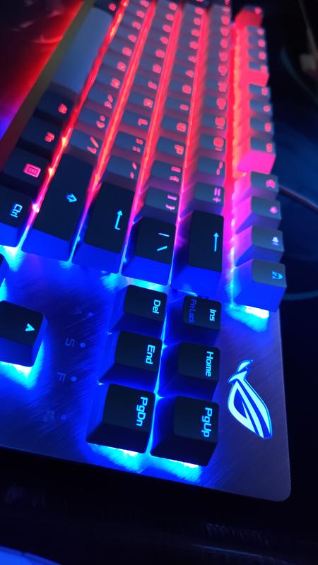 ROG Strix Scope NX TKL Moonlight White | Keyboards | ROG