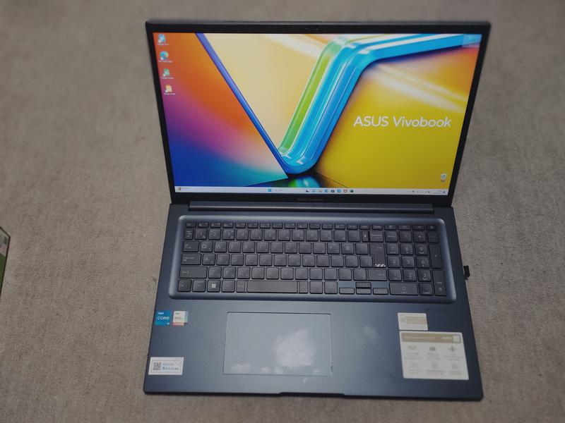 ASUS Vivobook 17 (X1704) | VivoBook | ノートパソコン | ASUS日本