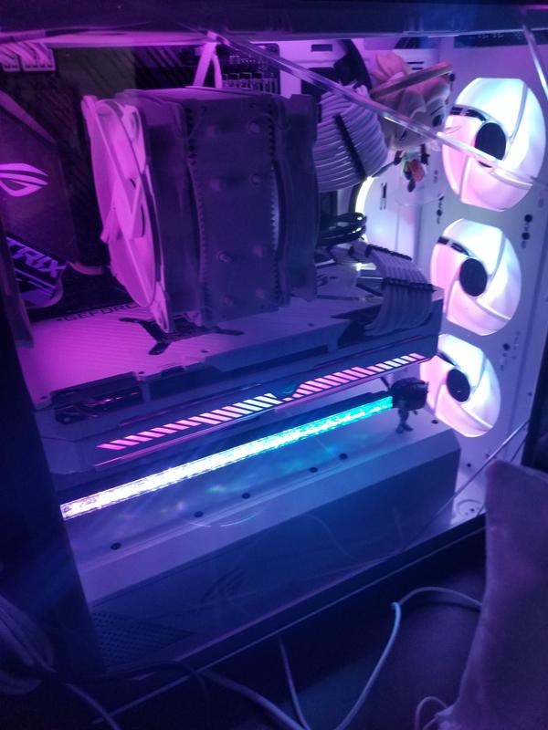 ROG Strix GeForce RTX 3070 White OC Edition 8GB GDDR6