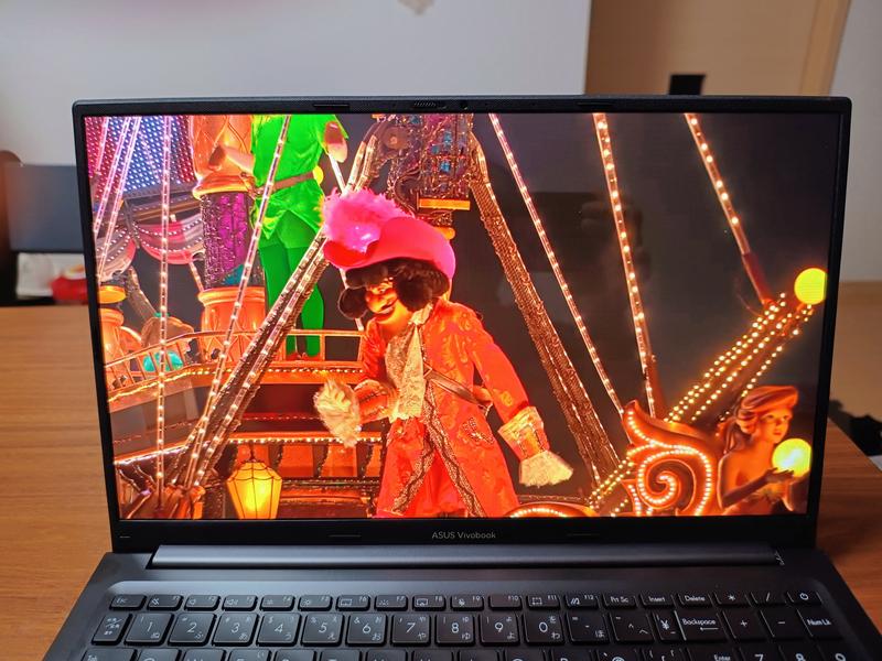 ASUS Vivobook 15 OLED (X1505) | VivoBook | ノートパソコン | ASUS日本