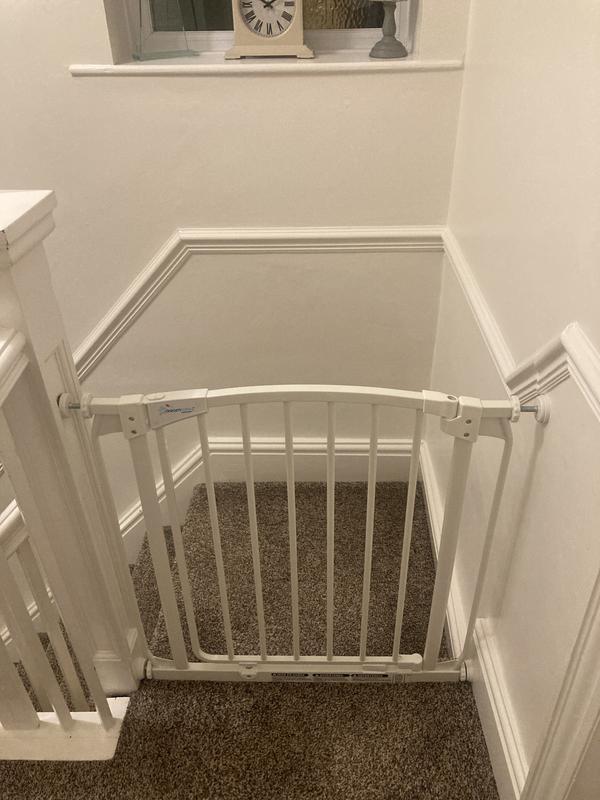 Pressure fit best sale stair gate asda