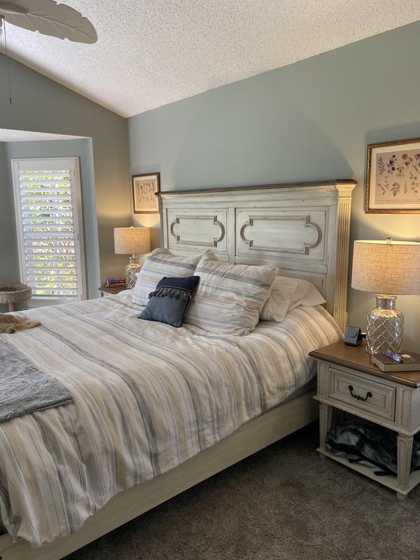 Review Thumbnail Image 0 329617896