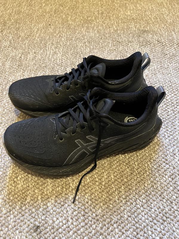 asics NOVABLAST 4 BLACK/GRAPHITE GREY（アシックス ノヴァ