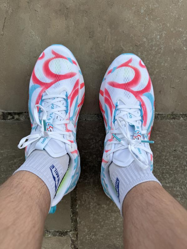 NOVABLAST 5 TOKYO | Men | WHITE/AQUARIUM | Men's Running