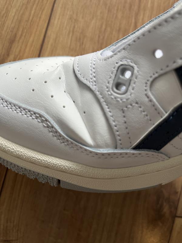 サンエックス -  新品 ASICS SPORTSTYLE EX89 アシックス スポーツスタイル FEATHER