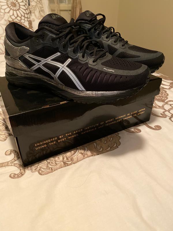 asics metarun peacoat frosted almond