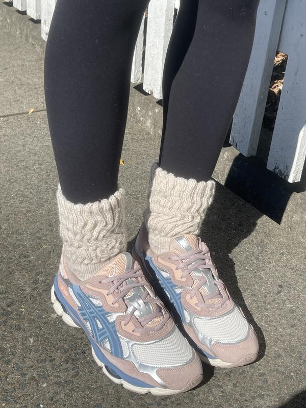 ネブローニ レディース サイズ36 GEL-NYC | Women | Cream/Grey Floss | Womens SportStyle Shoes