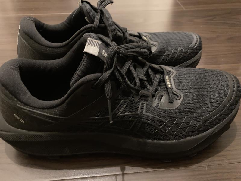 あこ asics GEL-Trabuco 13 GTX BLACK/GRAPHITE GREY（アシックス