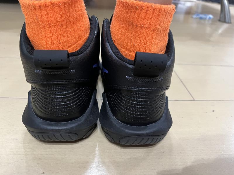 NOVA SURGE GS | BLACK/SAPPHIRE | キッズ バスケットボール NOVA SURGE GS | BLACK/SAPPHIRE | キッズ バスケットボール