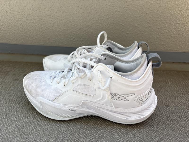 シューズ(男性用) asics NOVA SURGE LOW 2 NOVA SURGE LOW 2 | BLACK/SAPPHIRE | メンズ バスケットボール