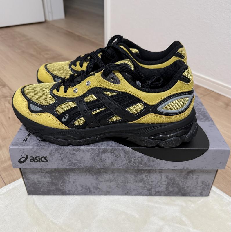 asics GEL-NYC 2.0 SSHS HAL STUDIOS SULPHUR/BLACK（アシックス ゲル